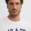 CAMISETA COLLEGE BLANCO
