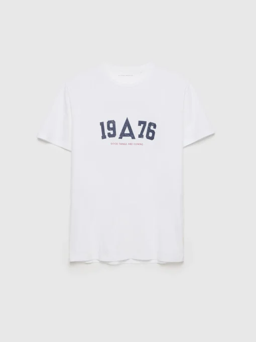 CAMISETA COLLEGE BLANCO